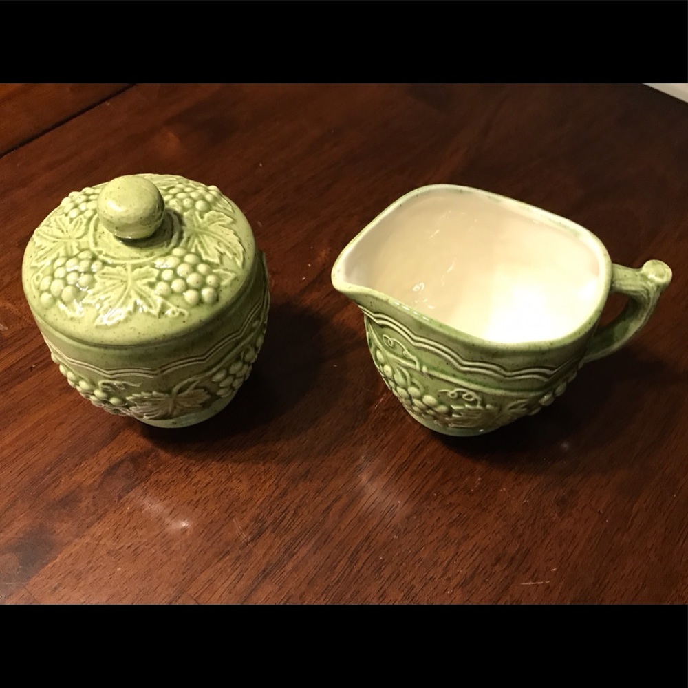 Arnel’s Vintage Pottery Cream & Sugar Set